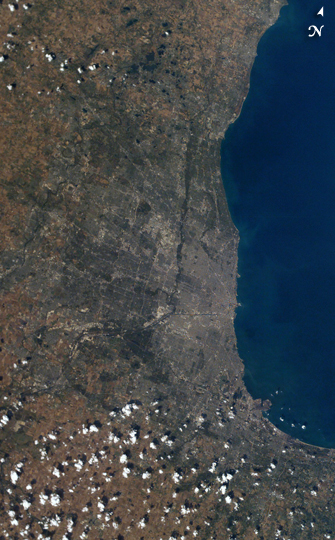 Photo: ISS007-E-16747