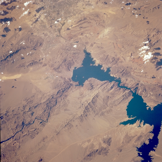 Photo: STS068-214-27