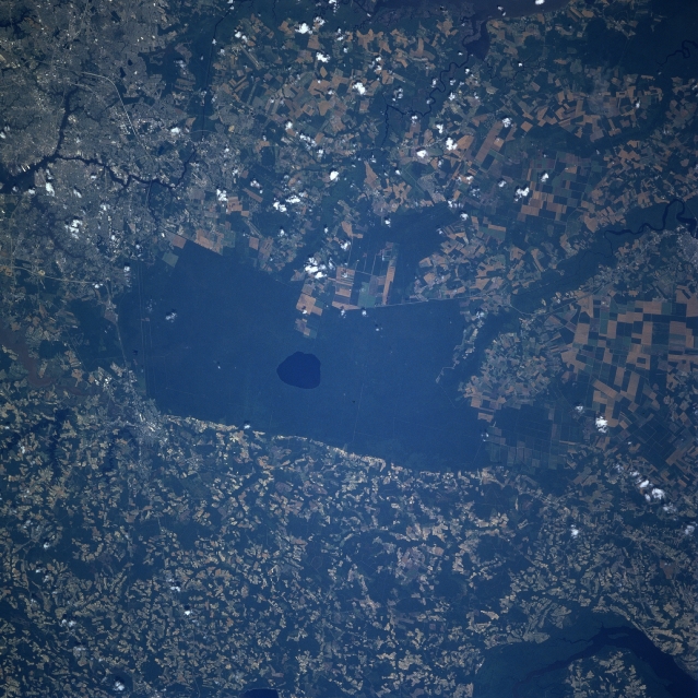 Photo: STS078-736-42