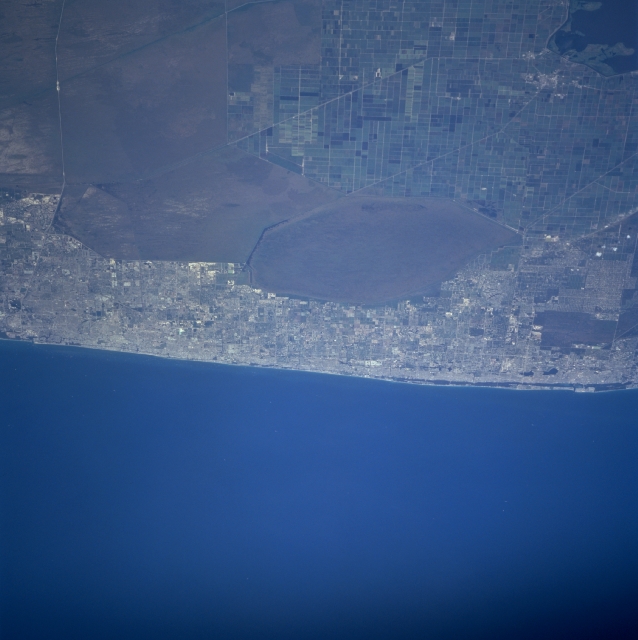 Photo: STS090-751-45