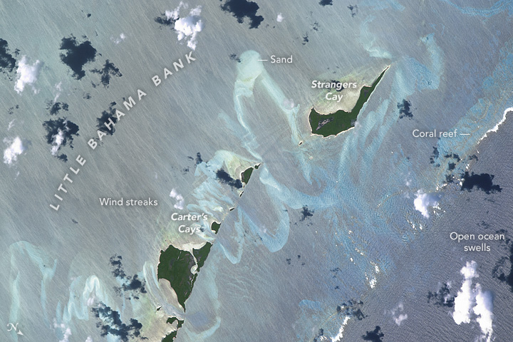 Photo: ISS049-E-41356