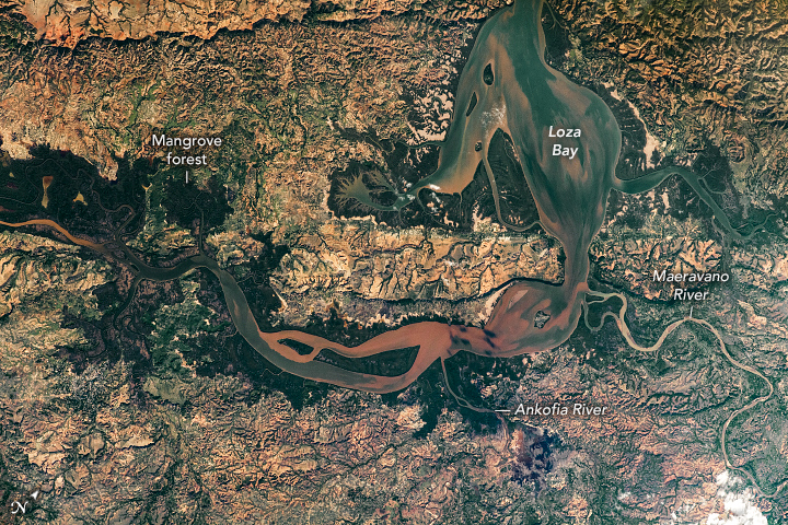 Photo: ISS064-E-14839